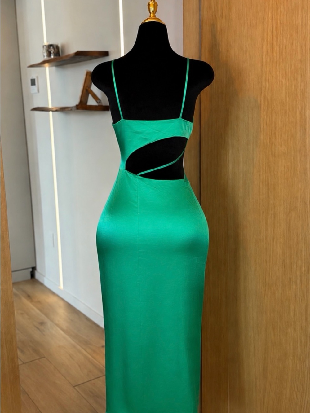 Zara Euro Summer Old Money Green Cutout Satin Midi Dress | Vacation Muse - Picture 5 of 5